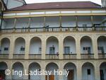 Tovačov, Zámek - vnitřní nádvoří